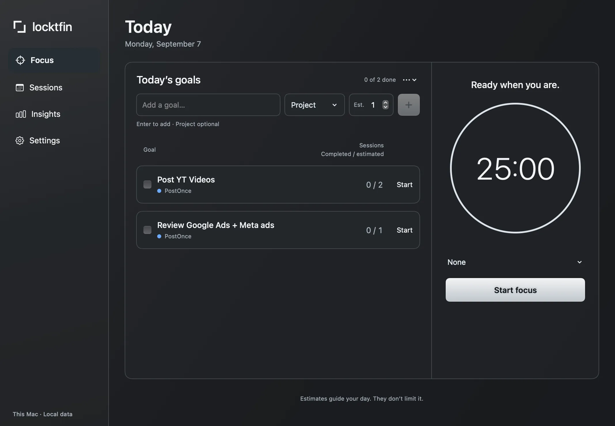 Focus screen with daily goals, optional session estimates, colored projects and a timer. Demo goals include publishing videos and reviewing ads.